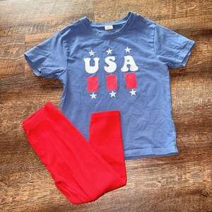 USA Graphic Tee and Tu Red Leggings 2-Piece Set size 4/5